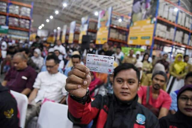 Kartu Pekerja Bantu Penuhi Kebutuhan Warga Jakarta - Alinear Indonesia ...